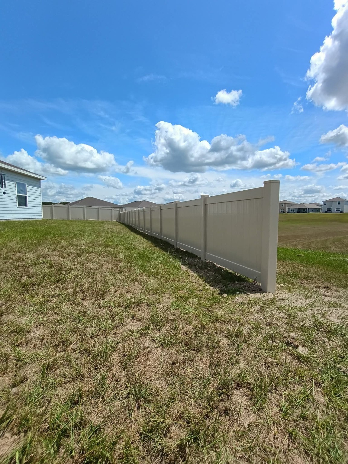Merritt Fence Vinyl privacy project